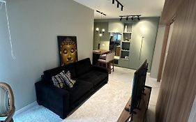 Apartamento Luxo Moderno e Conveniente com Garagem